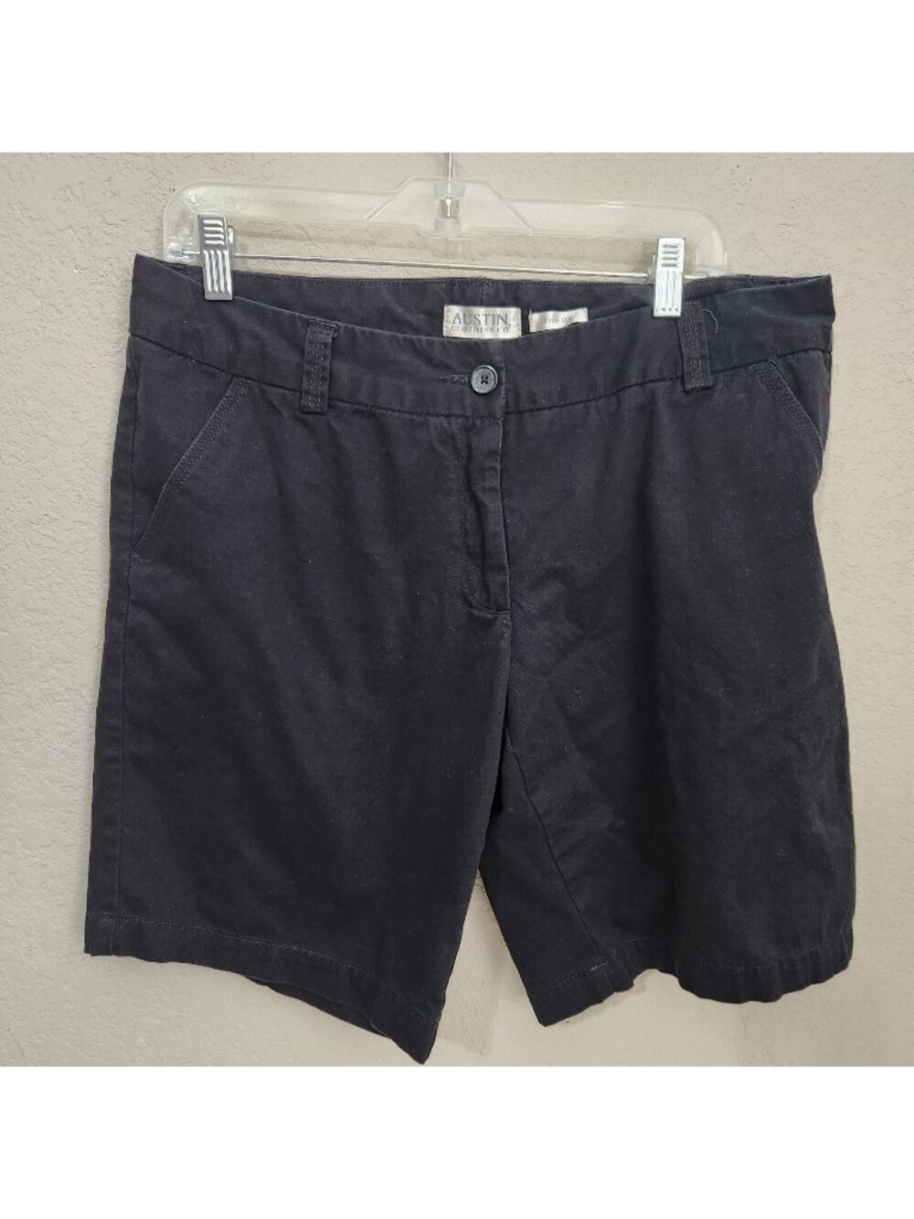 Austin Clothing Co Shorts Womens Black True Fit Chino Shorts Size 12